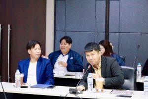สวพ. มทร.ธัญบุรี นำทีมนักวิจัยเข้าเยี่ยมชมสถาบันวิจัยระบบสาธารณสุข