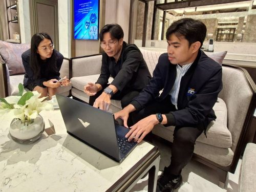 สวพ. มทร.ธัญบุรี ร่วมนำเสนอรายงานความก้าวหน้า โครงการพัฒนาบุคลากรสมรรถนะสูง