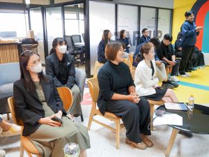 สวพ. มทร.ธัญบุรี ยินดีต้อนรับคณะศึกษาดูงานจากมหาวิทยาลัยสวนดุสิต