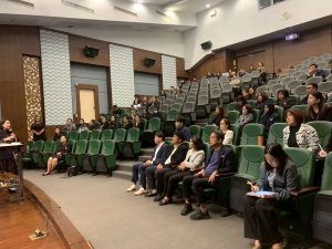 สวพ. มทร.ธัญบุรี พบคณะศิลปศาสตร์