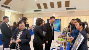 มทร.ธัญบุรี โชว์ศักยภาพนำเสนอ 22 ผลงานวิจัยเด่น "จากหิ้งสู่ห้าง"