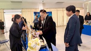 มทร.ธัญบุรี โชว์ศักยภาพนำเสนอ 22 ผลงานวิจัยเด่น "จากหิ้งสู่ห้าง"