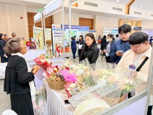 สวพ. มทร.ธัญบุรี เข้าร่วมเปิดเวที RUS TechShow