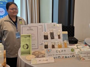 สวพ. มทร.ธัญบุรี เข้าร่วมงานสัมมนาวิชาการ เรื่อง “มาตรฐานและการรับรอง” ลมใต้ปีกนวัตกรรมไทยสู่เชิงพาณิชย์