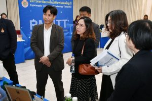 สวพ. มทร.ธัญบุรี ร่วมจัดแสดงผลงานวิจัยและนวัตกรรม 16 ผลงาน โชว์ศักยภาพต้อนรับการตรวจเยี่ยม EdPEx 2568